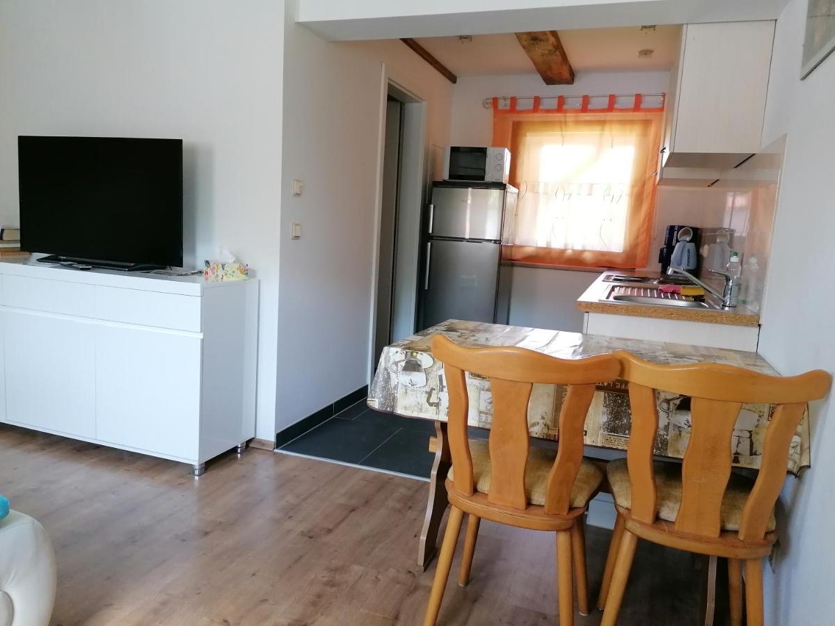 Ferienwohnung Max 쉬르기스발데 외부 사진